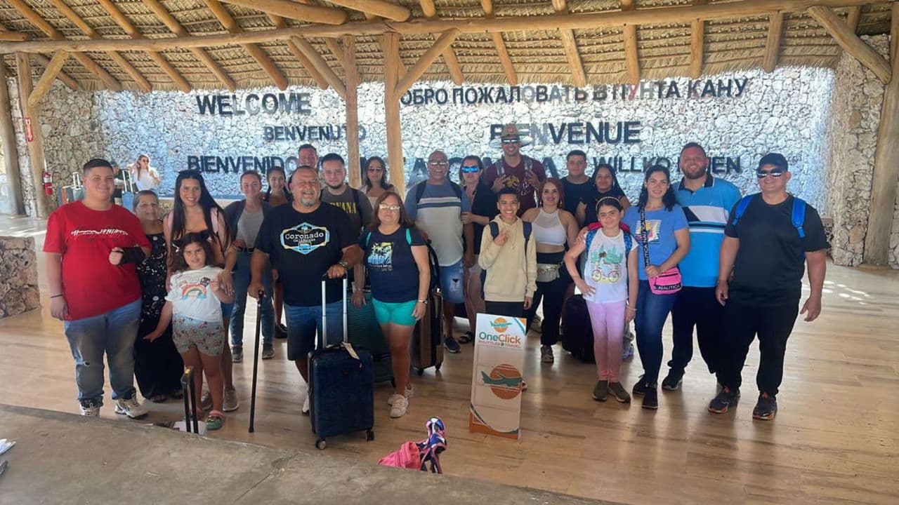 Punta Cana: Roundtrip Transfer to/from the Airport — Guided tour and outdoor activity